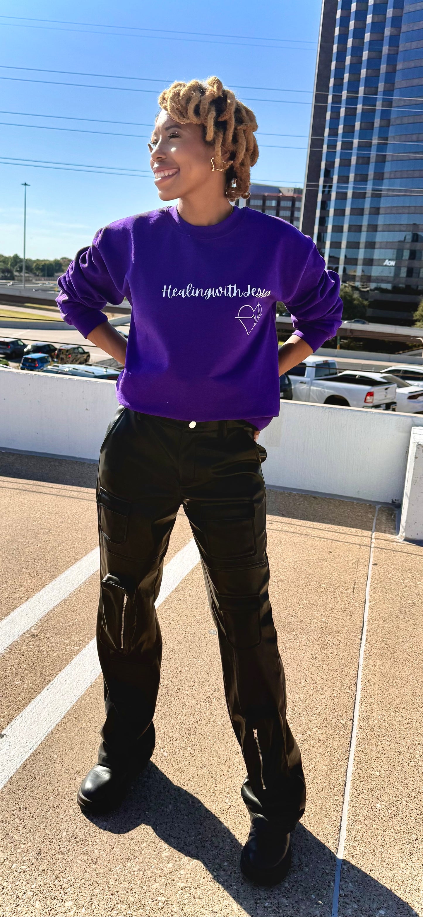 Healing with Jesus Crewneck Sweatshirt (Royal Purple)